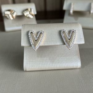 Brinco de Coração Banhado e Cravejado Com Zirconia
